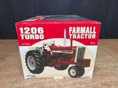 1/16 Farmall 1206 40th Anniversary NIB Ertl