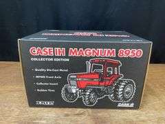 1/16 Case-IH Magnum 8950 Collector NIB Ertl