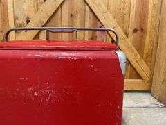Red Cooler