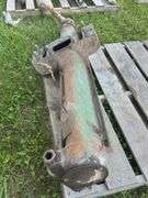 John Deere Model G Front Pedestal