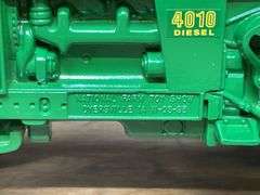 1/16 John Deere 4010 1993 NFTS NIB Ertl