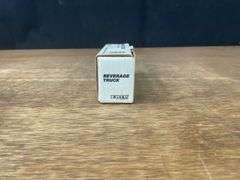 (4) 1/64 Beverage Trucks NIB Ertl