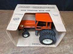 1/16 AC 8030 Reno Collector NIB Ertl