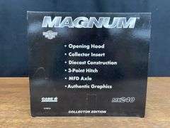 1/16 Case-IH Magnum MX240 Collector NIB Ertl