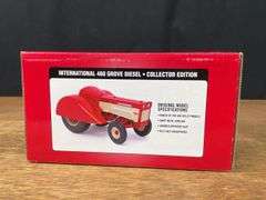 1/16 IH 460 Grove Collector NIB Ertl