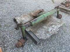 John Deere Model B Wide Front End