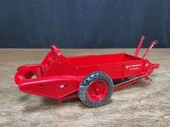 1/16 McCormick Spreader Precision Ertl
