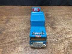STP Richard Petty Racing Team Semi Ertl