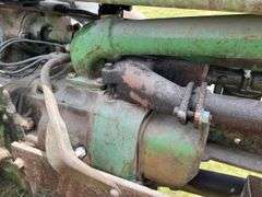 1945 John Deere B with 101 Picker