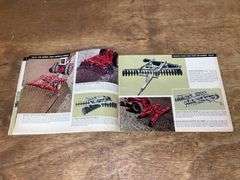 (2) 1970 + 1971 IH Buyers Guides