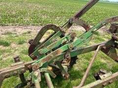 John Deere 52 Plow