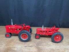 (2) 1/16 Farmall H + Farmall Super M-TA Ertl