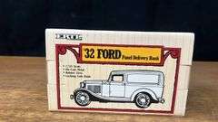 (4) Budweiser + Pabst Trucks NIB