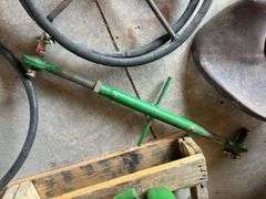 Seat, Steering Wheels, and Top Link