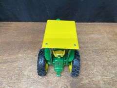 1/16 John Deere 4010 1993 NFTS NIB Ertl