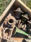 John Deere Front Hubs and Locking Hubs