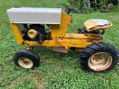International Harvester Cub Cadet 100