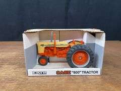 1/16 Case 800 NIB Ertl