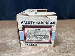 1/16 MH 44 NIB Ertl