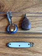 (5) Advertising Coins, Knife, Charm, Pencil Clip