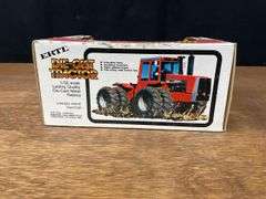 1/32 MF 4880 NIB Ertl