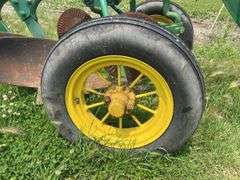 John Deere 44 Plow