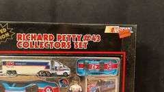 (4) Richard Petty NASCAR Lot NIB