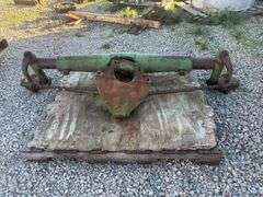 John Deere Model B Wide Front End