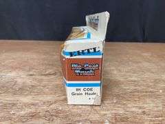 1/64 IH Grain Semi NIB Ertl