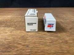 (4) 1/64 Beverage Trucks NIB Ertl