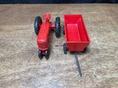 (2) 1/16 Farmall M + Wagon Product Miniature