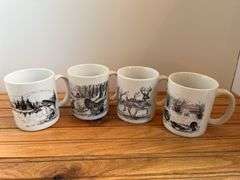 (4) John Deere Wildlife Mugs