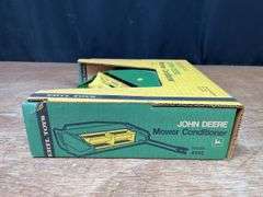 1/16 John Deere Mower Conditioner NIB Ertl