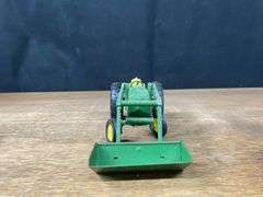 (2) 1/16 John Deere 80 + 2040 w/Loader Ertl
