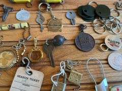 Keychain Lot
