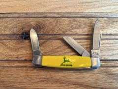 John Deere Pocket Knife