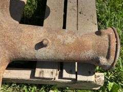 Model G Pedestals and Axle Shafts