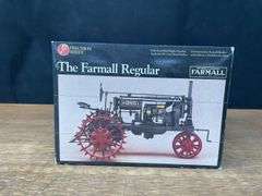 1/16 Farmall Regular Precision Ertl