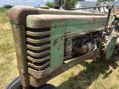 1945 John Deere B with 101 Picker