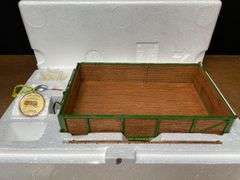 1/16 John Deere Barge Wagon Precision NIB Ertl