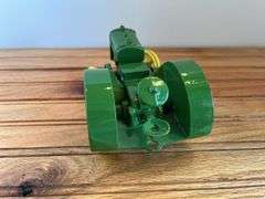 1/16 John Deere D NIB Ertl