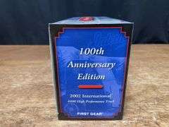 1/34 IH 100 Years Truck NIB 1st Gear