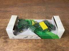 (4) 1/64 + 1/43 John Deere