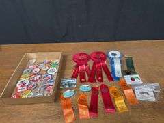 Show Buttons, Plaques, Ribbons