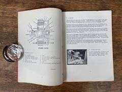 IH Construction Equipment Division Crawler Training Manual