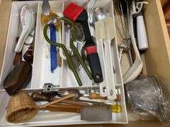 Assorted Utensils