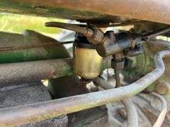 1945 John Deere B with 101 Picker