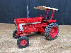 1/16 IH 1066 Ertl