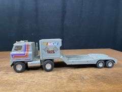 (5) Racing Trucks and Cars