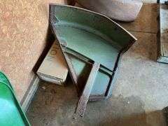 John Deere Unstyled Fenders